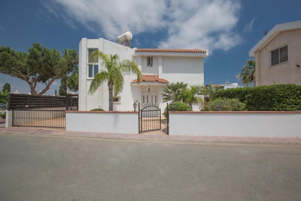Mandali Villa Protaras Exterior photo